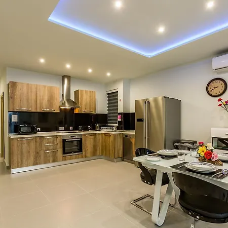 Apartment Eurostar Penthouse